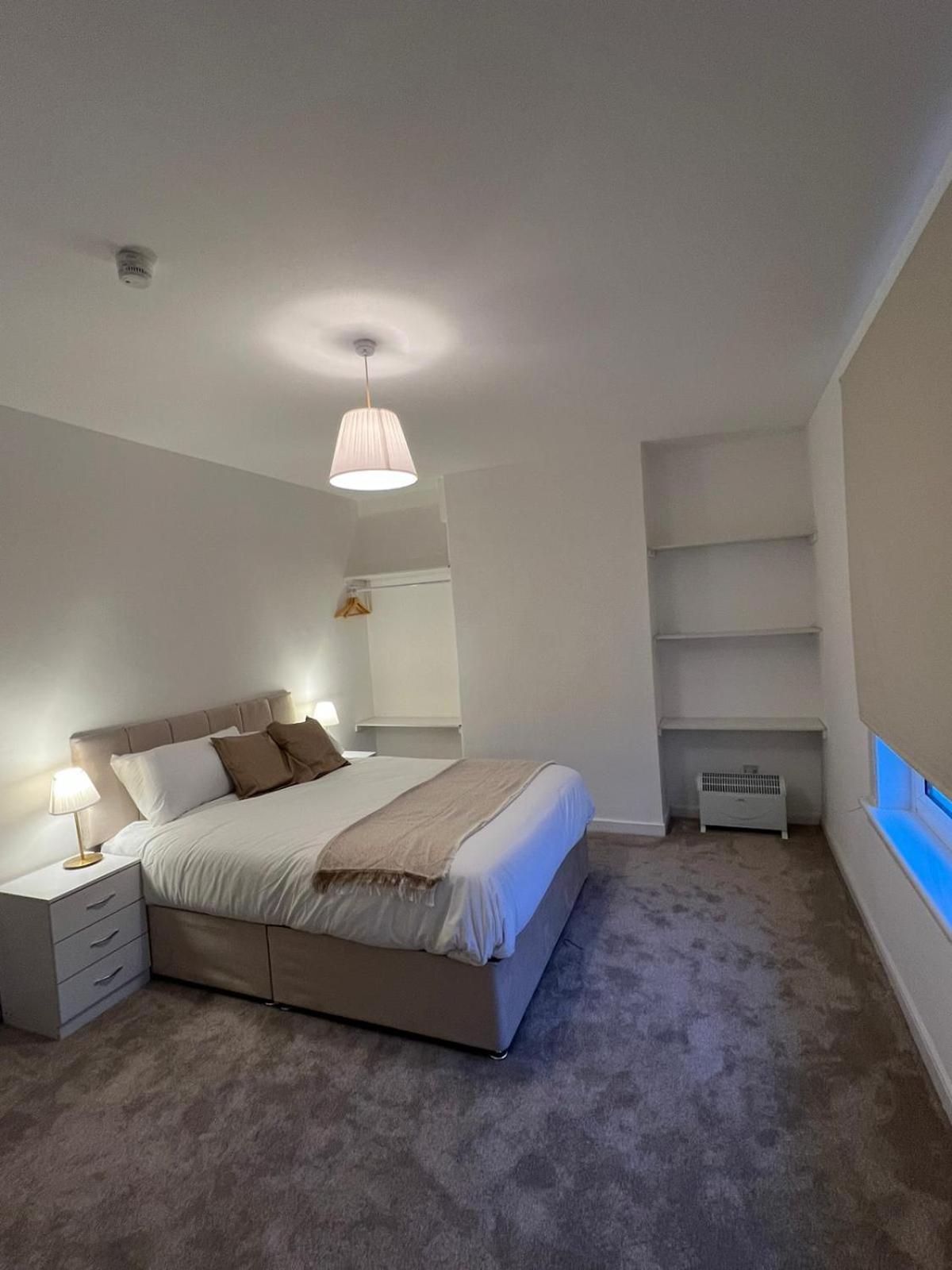 Archillects Entire Two Bedroom Comfy House - Free Parking Glasgow Eksteriør bilde