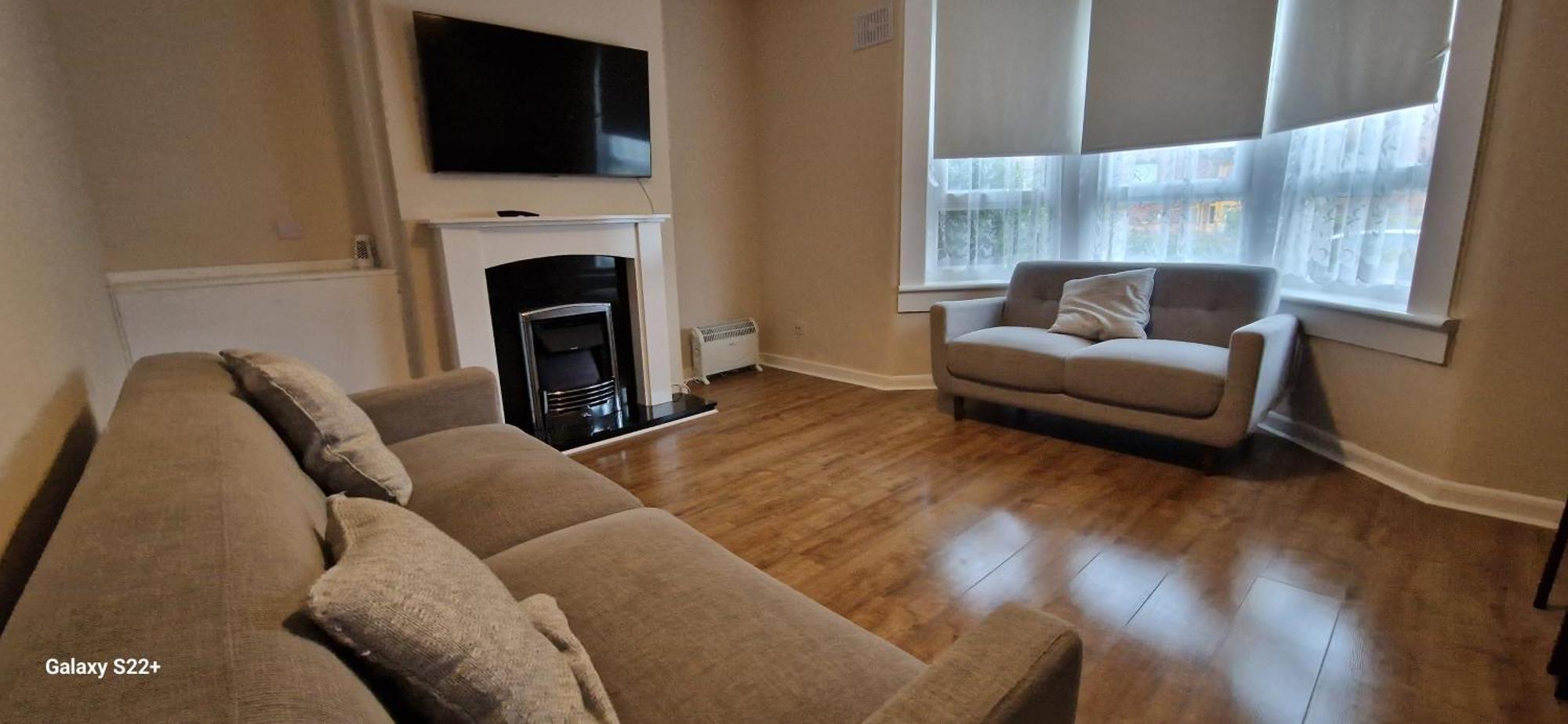 Archillects Entire Two Bedroom Comfy House - Free Parking Glasgow Eksteriør bilde